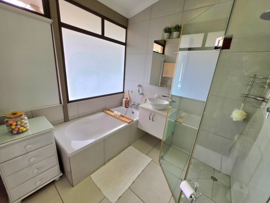 4 Bedroom Property for Sale in Eureka Free State